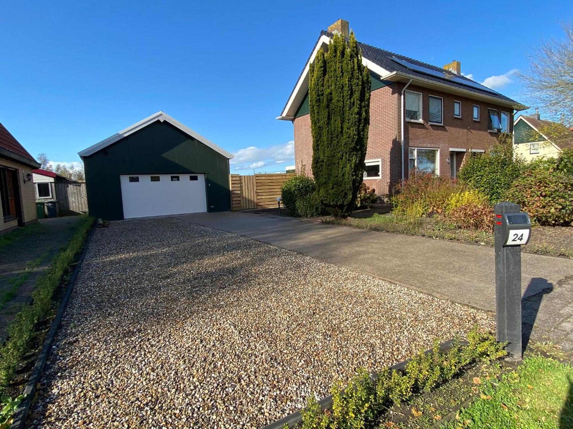 Huis Bij Het Water Met Sloepje Jutrijp Exterior photo